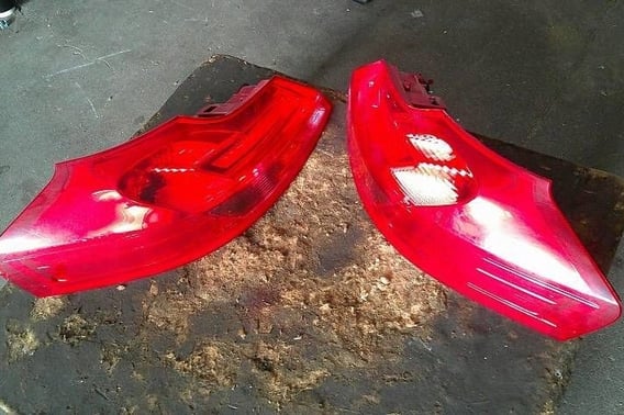 OPEL INSIGNIA A KOMBI LAMPA TYŁ PRAWA/LEWA EU