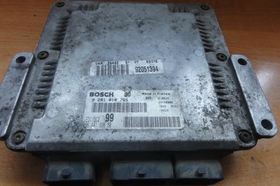PEUGEOT KOMPUTER STEROWNIK 0281010765