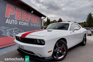 Dodge Challenger Sedan 2013
