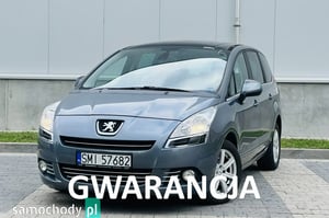 Peugeot 5008 Minivan 2011