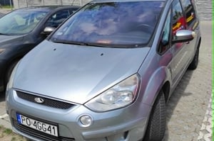 Ford S-Max Minivan 2010