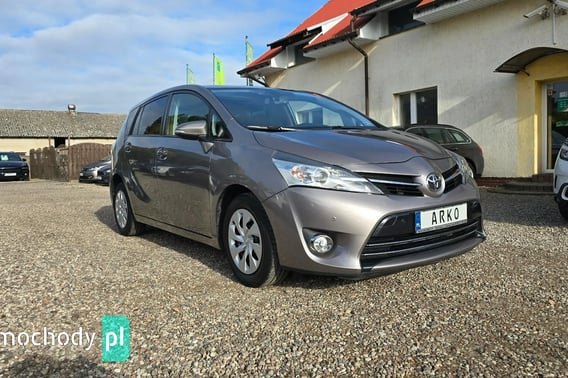 Toyota Verso Minivan 2014