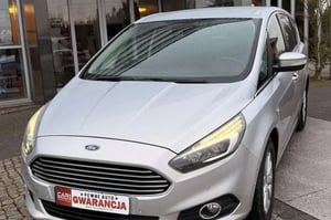 Ford S-Max Minivan 2015