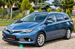 Toyota Auris Kombi 2017