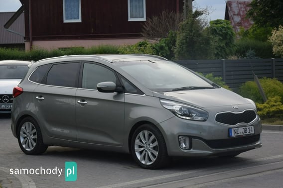 Kia Carens Minivan 2016