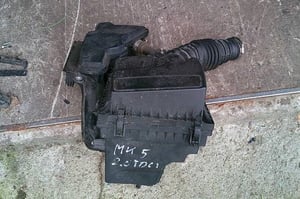 FORD MONDEO MK5 2,0TDCI OBUDOWA FILTRA POWIETRZA DS73-9661-KA