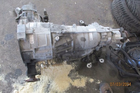 AUDI A4 B8 A5 8T 3,0 V6 TDI SKRZYNIA BIEGÓW 6HP-28 KCC LMK