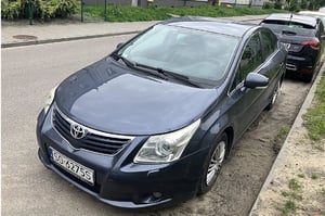 Toyota Avensis Sedan 2009
