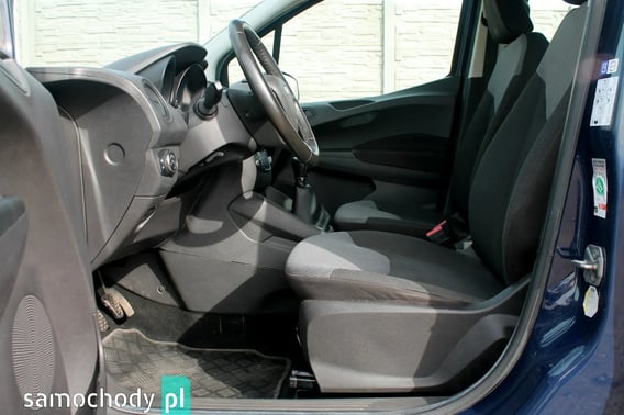 Ford Transit Courier Van 2016