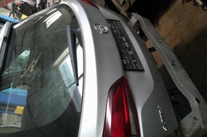 OPEL ASTRA K V LIFT KOMBI KLAPA BAGAŻNIKA TYŁ Z176