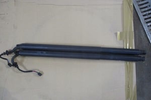 KIA STINGER SIŁOWNIK ELEKTRYCZNY KLAPY PRAWY  81770-J5100
