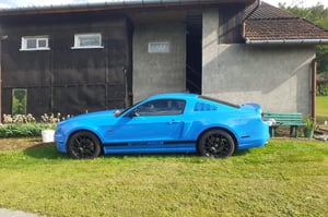 Ford Mustang Coupe 2013