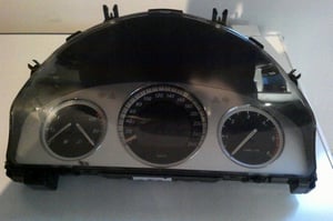 MERCEDES W204 LICZNIK A2045406148 EU