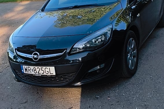 Opel Astra Kombi 2015