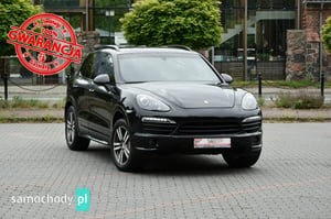 Porsche Cayenne SUV 2011