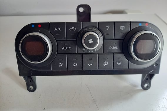 NISSAN QASHQAI J10 LIFT PANEL NAWIEWU I KLIMATYZACJI 27500BR47A
