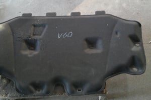 VOLVO V60 I LIFT WYGŁUSZENIE MASKI
