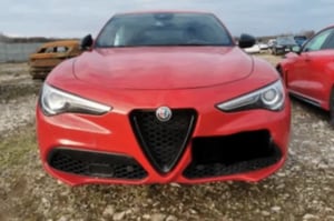 Alfa Romeo Stelvio Crossover 2022