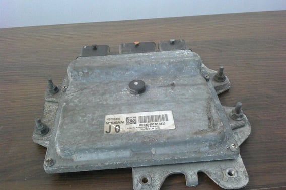 NISSAN QASHQAI J10 MODUŁ STEROWNIK SILNIKA MEC93-600
