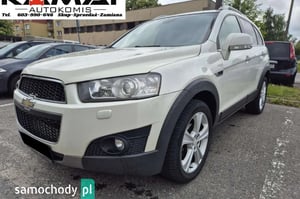 Chevrolet Captiva SUV 2011