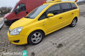 Opel Zafira Minivan 2008