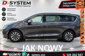 Chrysler Pacifica SUV 2022