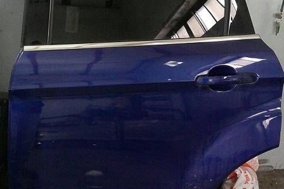 FORD KUGA MK2 DRZWI TYŁ LEWE GD