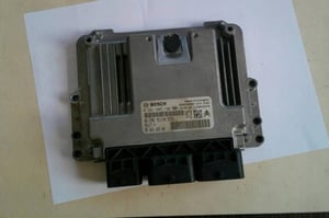 CITROEN C3 II 1,4VTI STEROWNIK SILNIKA 9666382080