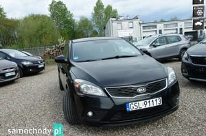 Kia Ceed Hatchback 2011