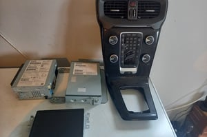 VOLVO V40 II LIFT RADIO NAWIGACJA KOMPLET 32247254