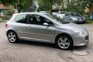 Peugeot 307 Hatchback 2005