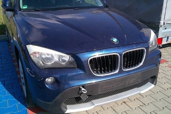 BMW X1 E84 PAS PRZÓD KOMPLETNY