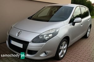 Renault Scenic Minivan 2011
