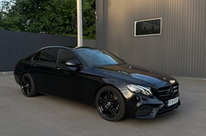 Mercedes-Benz E-Klasa Sedan 2019