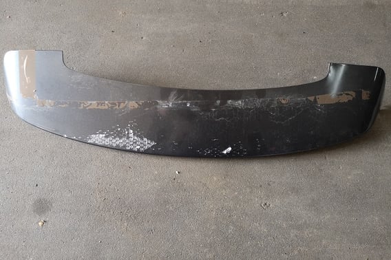 TOYOTA AVENSIS T27 KOMBI SPOILER LOTKA KLAPY 76085-05060 KOLOR 1G3