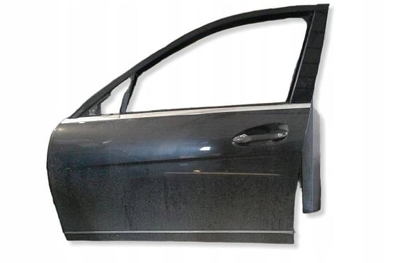 MERCEDES W204 DRZWI PRZÓD PRAWE C755