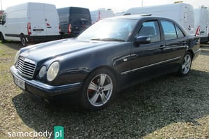 Mercedes-Benz E-Klasa Sedan 1997