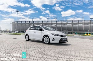 Toyota Auris Hatchback 2014
