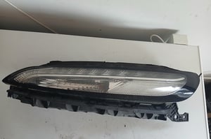JEEP CHEROKEE KL LAMPA PRZEDNIA LEWA EUROPA