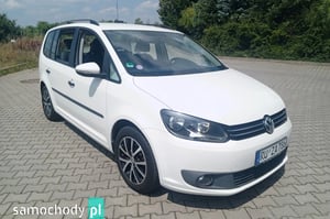 Volkswagen Touran Minivan 2011