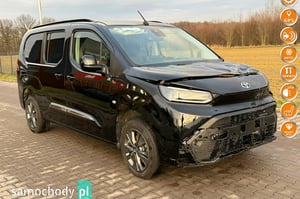 Toyota Proace City Minivan 2025