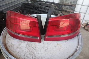VW PASSAT B7 SEDAN LAMPA TYŁ P/L 3AE945096F/3AE945095C