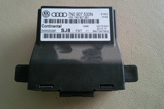 SEAT ALHAMBRA MK2 MOSUŁ STEROWNIK GATEWAY 7N0907530N