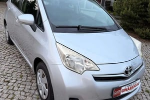 Toyota Verso S Crossover 2011