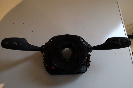 BMW F10 PRZEŁĄCZNIK ZESPOLONY 9234440