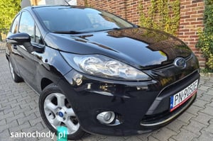 Ford Fiesta Crossover 2011