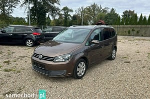 Volkswagen Touran Minivan 2010