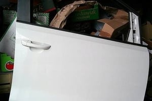 SEAT ALHAMBRA MK2 SHARAN 7N DRZWI PRZÓD PRAWE LB9A