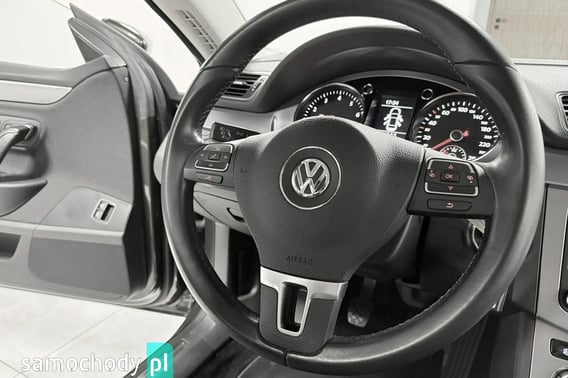 Volkswagen Passat CC Sedan 2013