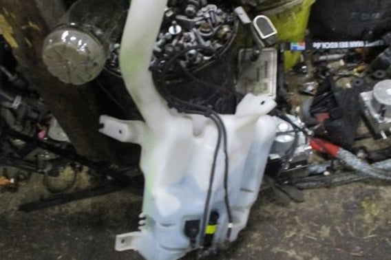 FORD S-MAX MK2 ZBIORNICZEK PŁYNU DO SPRYSKIWACZY